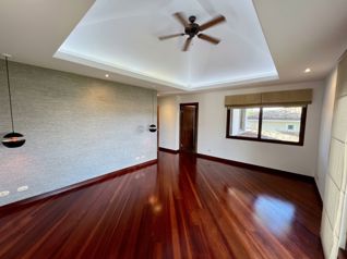 VENTA/ALQUILER Casa en condominio en Escazú | Lote de 991 m² (MJ) en San Rafael, Escazú, San José — $6,000 - Foto 5 de 15