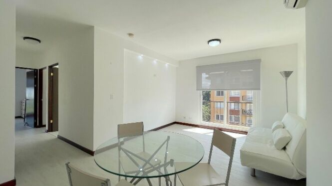 Se alquila espacioso apartamento en Escazú San José 26-1176 in Escazú, San José — $1,300