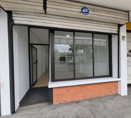 LOCAL COMERCIAL EN HEREDIA CENTRO – ¡HAZ CRECER TU NEGOCIO! in Heredia — ₡ 500 000 - Photo 3 of 7