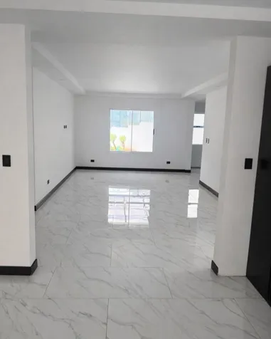 Casa En Condominio En Santo Domingo De Heredia in San Miguel, Santo Domingo, Heredia — $395,000 - Photo 2 of 22