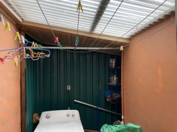 Se venden 2 locales y 2 apartamentos en San Ignacio Alajuela 25-1936 in San Ignacio, Acosta, San José — $495,000