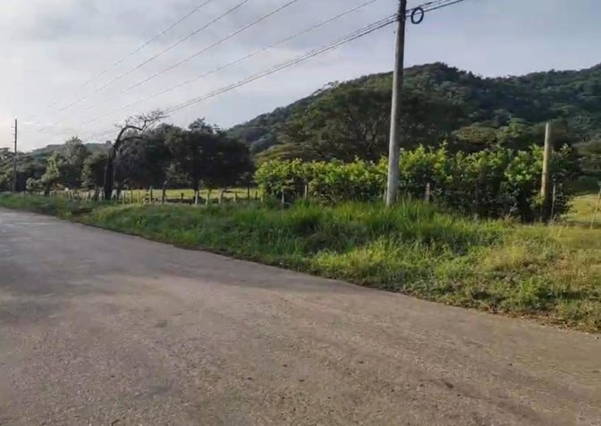 VENTA DE FINCA, USO MIXTO, GUANACASTE, BAGACES, LA FORTUNA en Bagaces, Guanacaste — $1,200,000