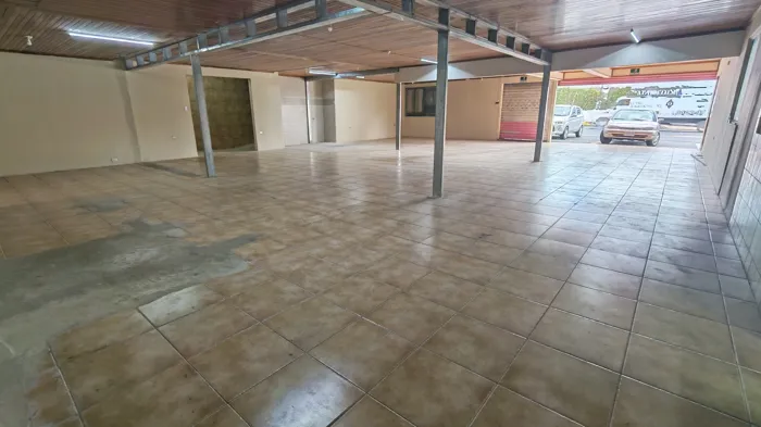 Local en Alquiler en Montes de Oca, Mercedes,Calle Ppal.PJG9962731 en Mercedes, Montes De Oca, San José — ₡ 2 000 000