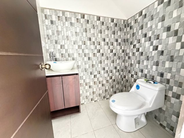 Venta de casa nueva en San Rafael de Oreamuno (desde 72 millones) en San Rafael, Oreamuno, Cartago — ₡ 72 000 000 - Foto 3 de 24