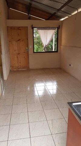 Terreno de 800m2 con casa Orotina- Coyolar en Coyolar, Orotina, Alajuela — ₡ 38 000 000