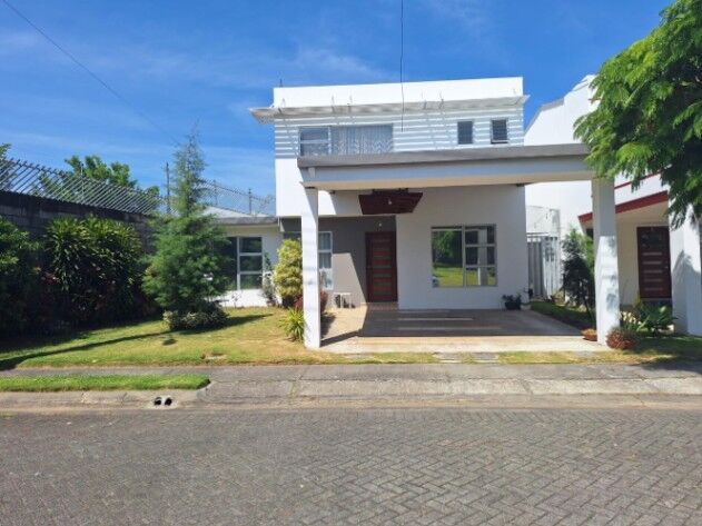 Alquiler de Casa en San Francisco de Heredia. RAH 25-1532 en San Francisco, Heredia — ₡ 1 100 000