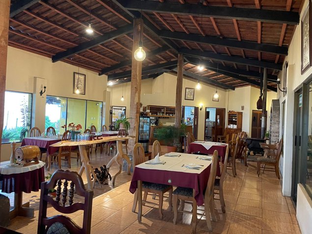 VENTA DE FINCA CON RESTAURANTE EN OPERACIÓN, HEREDIA, VARABLANCA in Vara Blanca, Heredia — $900,000 - Photo 3 of 9