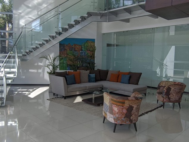 VENTA DE APARTAMENTO AMUEBLADO, ROHRMOSER, COND VISTAS DE NUNCIATURA en Pavas, San José — $239,000 - Foto 3 de 19