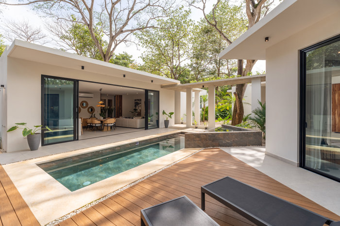 VENTA CASA DE PLAYA DE LUJO, GUANACASTE, AVELLANAS en Santa Cruz, Guanacaste — $927,000 - Foto 2 de 67