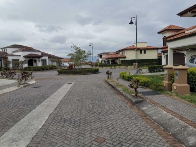 Venta de Lote en Santo Domingo, Heredia. RAH 25-1703 in Tures, Santo Domingo, Heredia — $155,000