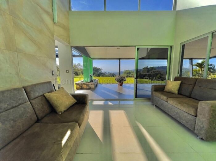 Venta de espectacular propiedad de 2455 M2 ubicada en Puriscal 26-1877 en Santiago, Puriscal, San José — ₡ 172 000 000