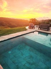 Espectacular casa con vistas al océano y piscina privada en San Juan Grande, Esparza, Puntarenas — $475,000 - Foto 4 de 41