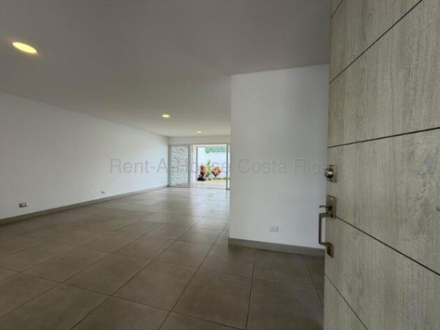 CASA EN ALQUILER EN SAN RAFAEL ESCAZÙ en San Rafael, Escazú, San José — $2,700