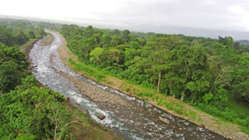Propiedad con Potencial Turístico y Río Cerca de La Fortuna en La Fortuna, San Carlos, Alajuela — $250,000 - Foto 4 de 20