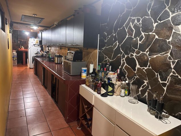 Casa con Apartamento en Venta, en Guadalupe, Oportunidad,5PJG8475022 en Calle Blancos, Goicoechea, San José — ₡ 99 500 000 - Foto 2 de 18