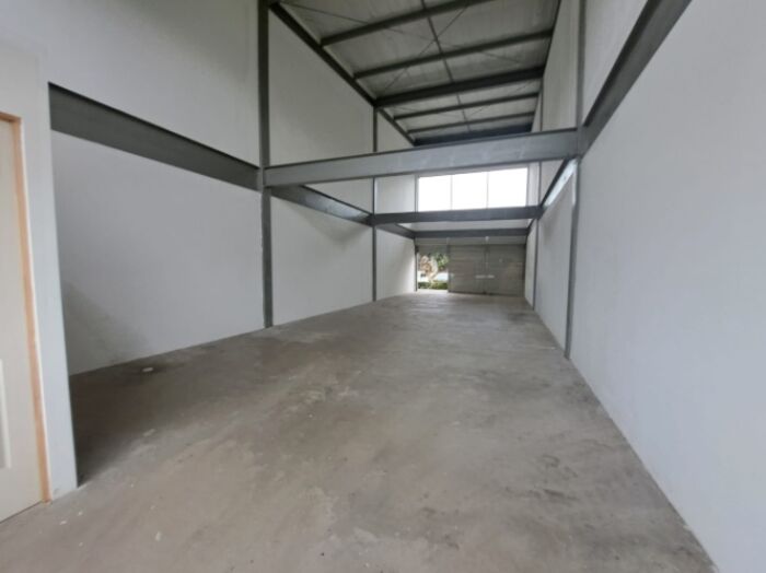 ALQUILER DE LOCAL, SAN JOSÉ, GUACHIPELÍN, ESCAZÚ in Escazú, San José — $2,400