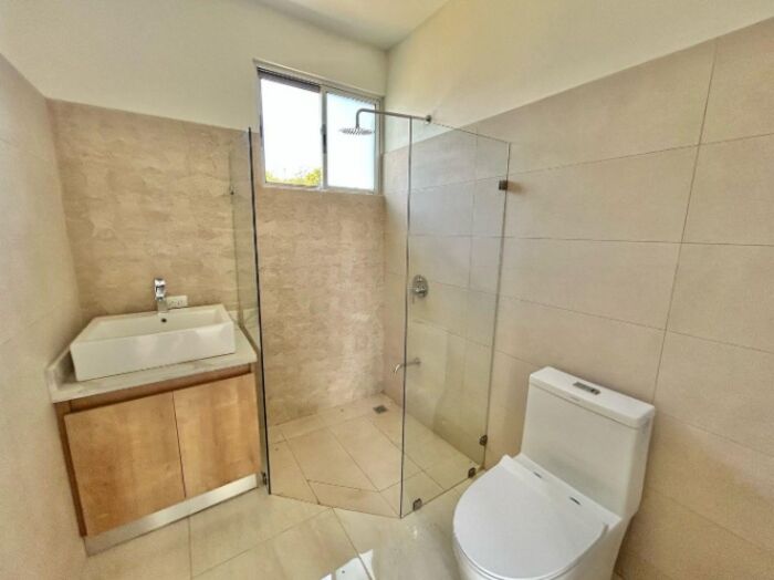 Venta de Casa en Atenas, Alajuela. RAH 25-1796 en Santa Eulalia, Atenas, Alajuela — $245,000