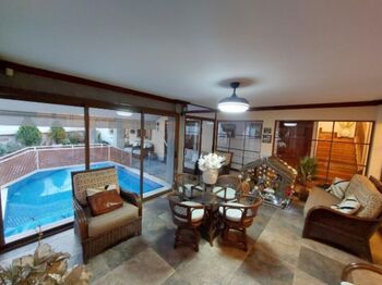 Se vende casa con piscina en Escazú Centro 26-1351 en Escazú, San José — $370,000 - Foto 4 de 22