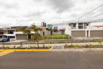 Lote en venta Freses de Curridabat in Curridabat, San José — $248,000 - Photo 3 of 8