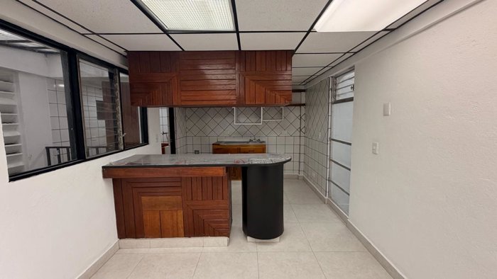 Se alquila Oficina, en una excelente ubicación en San Pedro 2 in San Pedro, Montes De Oca, San José — $950 - Photo 2 of 10