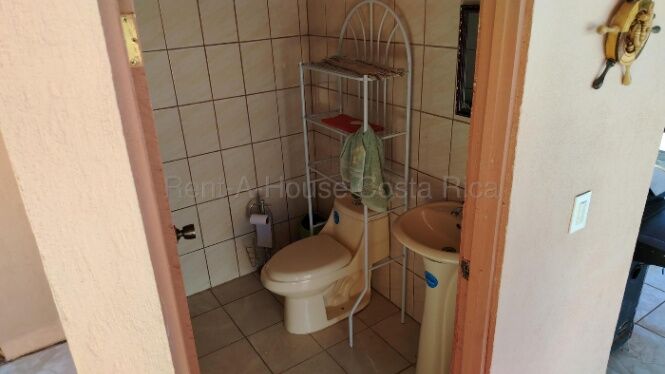 Se vende casa en San Isidro, Alajuela #26-1597 in San Isidro, Alajuela — ₡ 300 000 000