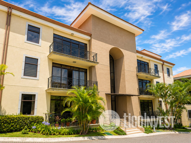 Condominio amueblado en venta Ayarco **2324 in Curridabat, San José — $280,000 - Photo 2 of 26