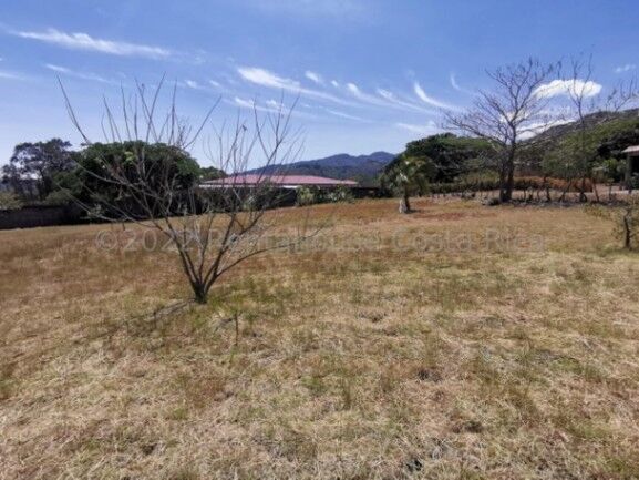 En Venta Lote Plano en Piedades de Santa Ana. in Piedades, Santa Ana, San José — $228,740