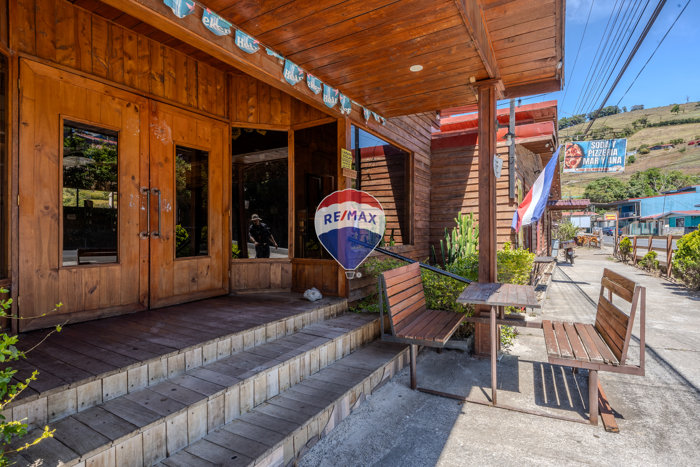 Oportunidad de Inversión: Restaurante en Venta en Zarcero in Zarcero, Alajuela — $720,000 - Photo 3 of 14