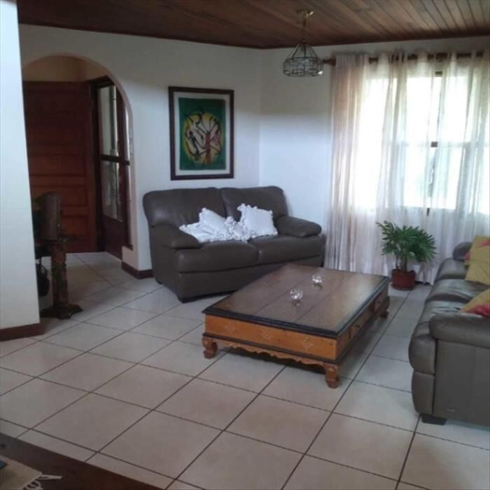 Casa Venta Barva Hermosos Jardines in Barva, Heredia — $275,000