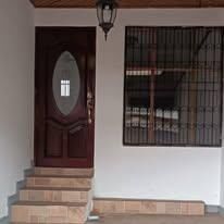 Casa perfecta para ti en Calle Blancos 50 millones  en Calle Blancos, Goicoechea, San José — ₡ 50 000 000