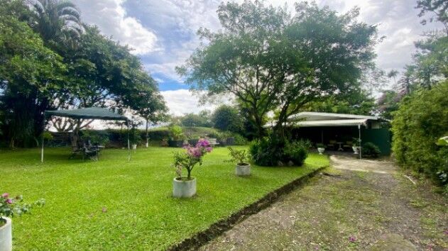 Venta de 2 Casas en Escazú, San José.  en Escazú, San José — $650,000