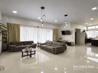 Exclusiva casa, Residencial vistas del bosque, San Carlos en Quesada, San Carlos, Alajuela — $360,000 - Foto 4 de 16