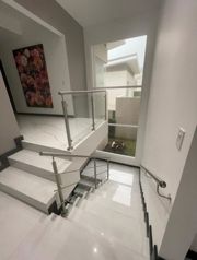 Venta de Moderna Casa de Lujo en Guachipelín Escazú in San Rafael, Escazú, San José — $799,000 - Photo 4 of 17