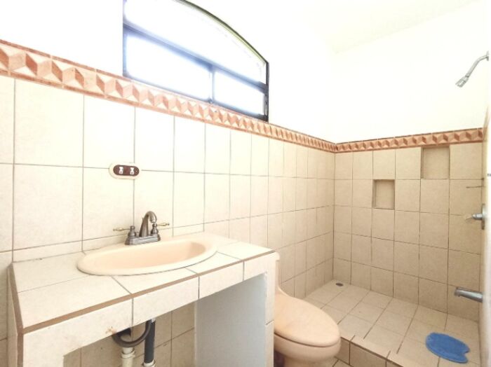 Venta de Casa en Aserrí, San José. RAH 25-1854 in Tarbaca, Aserrí, San José — $355,000