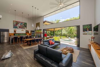Luxury Beach Walk Home en Hacienda Pinilla en Tamarindo, Santa Cruz, Guanacaste — $1,950,000 - Foto 3 de 24