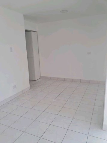 CASA EN VENTA EN CONDOMINIO, ROHRMOSER. en Pavas, San José — $165,000