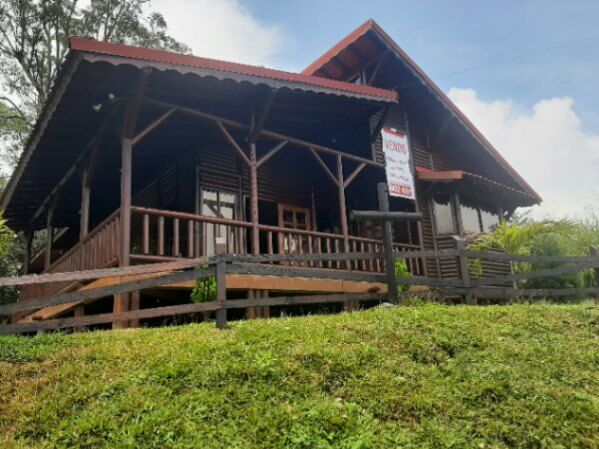 Cabaña a la Venta en Cirrí Sur, Naranjo, Alajuela — $235