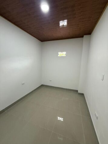 Se alquila apartamento en Desamparados en Desamparados, San José — ₡ 180 000