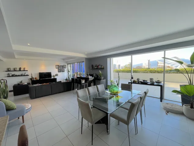 Apartamento en venta Sabana Real en Pavas, San José — $315,000 - Foto 2 de 17