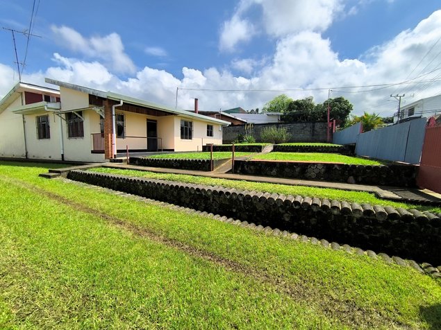 Propiedad con Uso Mixto Santo Domingo de Heredia en San Miguel, Santo Domingo, Heredia — $550,000