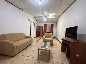 VENTA DE CASA CON USO DE SUELO MIXTO, SAN JOSÉ, TIBÁS, LEÓN XIII - 10212814 in León Xiii, Tibás, San José — 55 000 000 ₡ - Photo 4 of 18