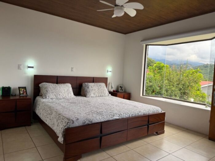 Modern Furnished Home with beautiful views en Cirrí Sur, Naranjo, Alajuela — $307,000