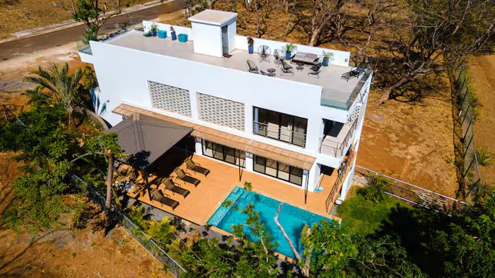 Luxury Villa | Walking Distance to Tamarindo Beach | Gated Community in Tamarindo, Santa Cruz, Guanacaste — $1,100,000