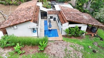 Casa de 3 Habitaciones con Piscina en Condominio Privado in Orotina, Alajuela — $350,000 - Photo 3 of 72