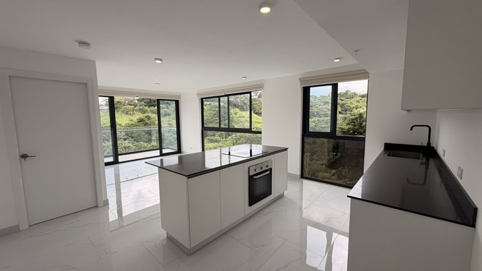 Apartamento en alquiler | SOHO PARADISUS en Pavas, San José — $1,600 - Foto 2 de 17
