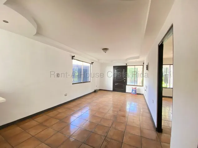 INDEPENDENT HOUSE WITH 2 APARTMENTS FOR SALE IN POZOS SANTA ANA in Pozos, Santa Ana, San José — ₡ 136 500 000 - Photo 2 of 11