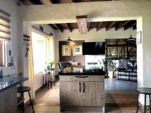 Venta de Casa Colonial Contemporánea en San Rafael de Heredia. RAH 26-253 en Concepción, San Rafael, Heredia — $750,000