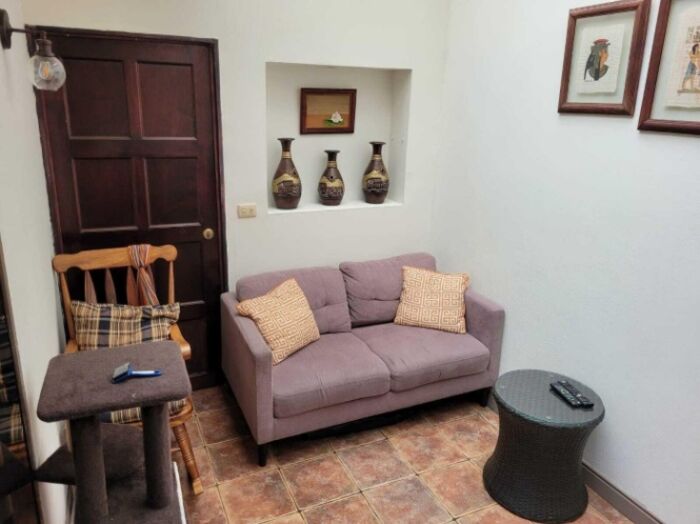 Tu Refugio de Paz y Comodidad en El Carmen – Hogar Acogedor en Residencial Privado en Mata de Plátano, Goicoechea, San José — $149,500