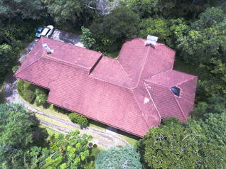 Un Refugio de Lujo en la Naturaleza: Bella Villa a la Venta en Heredia in San Rafael, Heredia — $730,000 - Photo 3 of 42