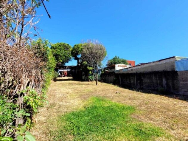 Venta de Propiedad Comercial en lote de 1023 m2 en San Antonio Belén Heredia  en San Antonio, Belén, Heredia — $1,200,000